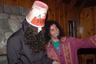 bh-and-serj.jpg (376x250, 14Kb)