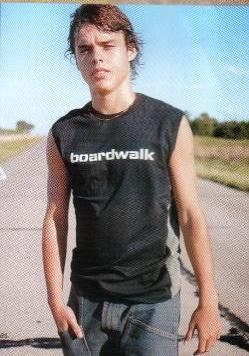 benja_40.jpg (249x356, 23Kb)