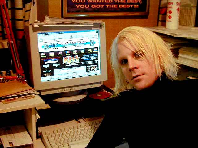 john09.jpg (640x480, 34Kb)