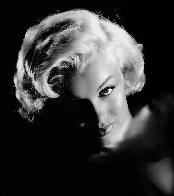 776607_536004_pmarilyn_72.jpg (355x400, 24Kb)