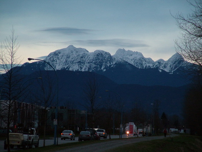 DSCF2319_resize.JPG (700x525, 79Kb)