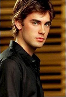 chris1.jpg (219x323, 24Kb)