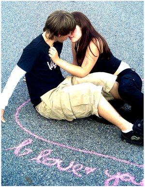 855823_833017___i_love_you____by_endlessdark619.jpg (300x386, 48Kb)