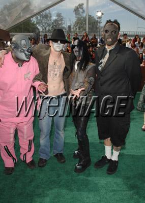7397959Kelly_V2262006114231AM.jpg (285x400, 22Kb)