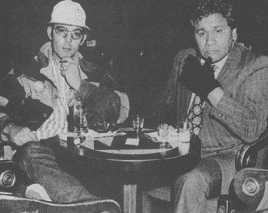 Oscar Zeta Acosta (right) with Hunter S. Thompson - Las Vegas, 1971.jpg (380x301, 24Kb)