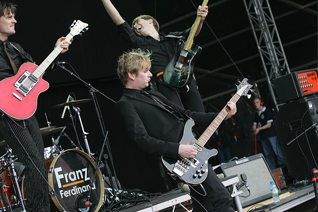titp04_franzferdinand_46.jpg (640x427, 131Kb)