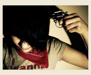 Kate_is_emo__by_blinded_by_the_light[1].jpg (300x247, 18Kb)
