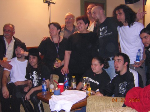 SoaD_family.jpg (480x361, 48Kb)