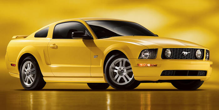 mustang-2005-yellow.jpg (700x352, 38Kb)