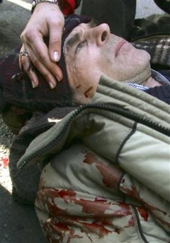 capt.min12603251614.belarus_election_clash_min126.jpg (240x344, 61Kb)