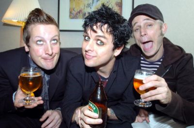 normal_gd213.jpg (400x264, 22Kb)