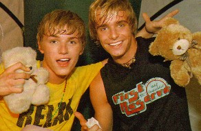 RicHiechris.jpg (292x191, 23Kb)