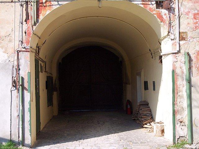 vrata.JPG (640x479, 59Kb)