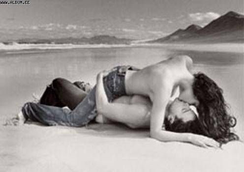 normal_on%20the%20beach.jpg (496x350, 20Kb)