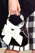 news_1022_bow1 (115x173, 7Kb)