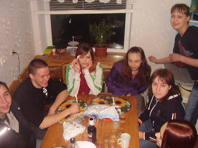  (640x480, 128Kb)