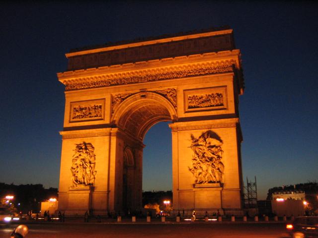 Триумфальная Арка. Париж. Фото Барельефа Взятие Александрии